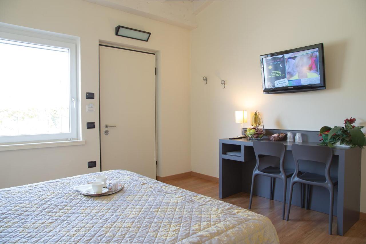 Hotel Motel Giglio Viadana Zewnętrze zdjęcie